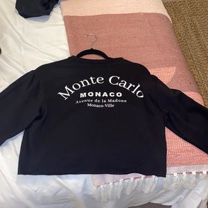 Pretty little thing crewneck